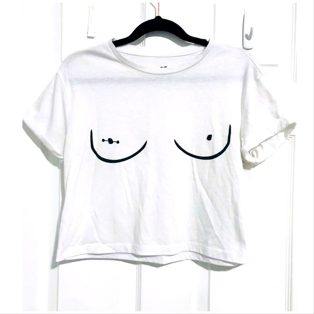 ❄️2/$20 Cropped Booby Tee